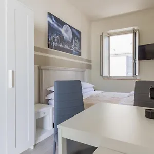 Guest house Center, Piacenza